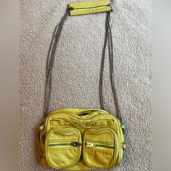 Alexander Wang ‘Brenda’ leather shoulder bag in Citrus 💛☀️✨ - Picture 3 of 11